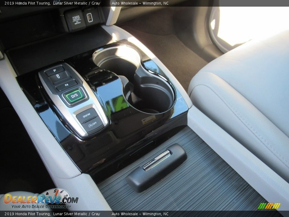 2019 Honda Pilot Touring Lunar Silver Metallic / Gray Photo #19