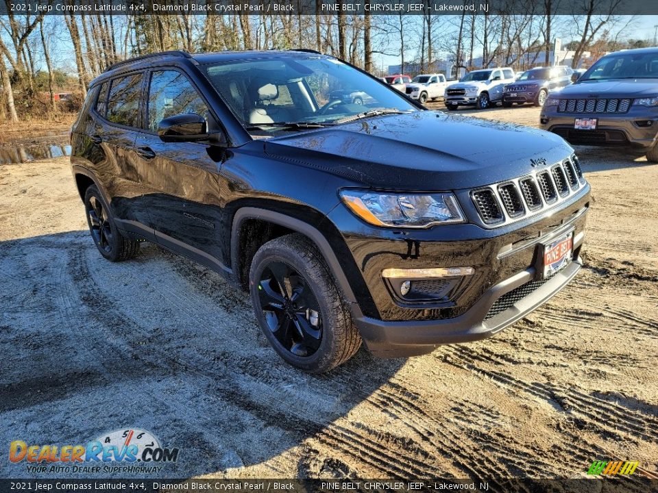 2021 Jeep Compass Latitude 4x4 Diamond Black Crystal Pearl / Black Photo #1