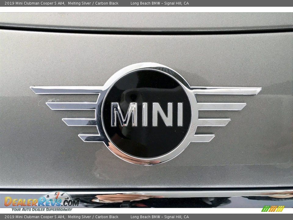 2019 Mini Clubman Cooper S All4 Melting Silver / Carbon Black Photo #33