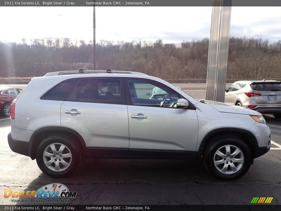 2011 Kia Sorento LX Bright Silver / Gray Photo #5