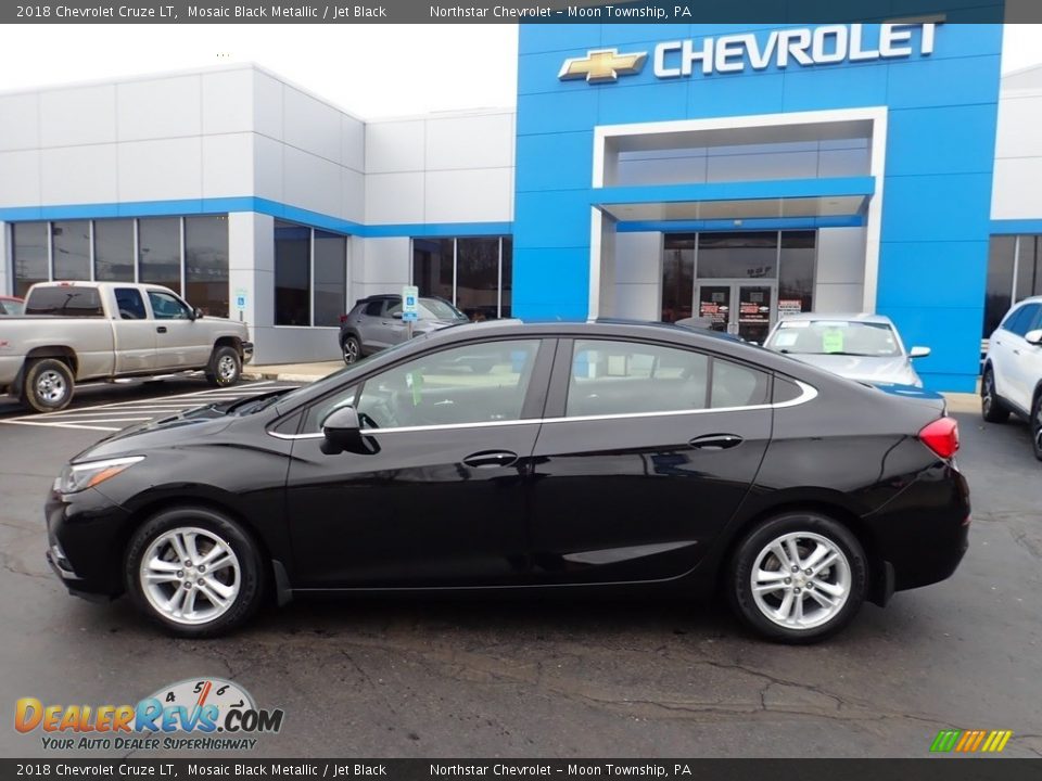 2018 Chevrolet Cruze LT Mosaic Black Metallic / Jet Black Photo #3