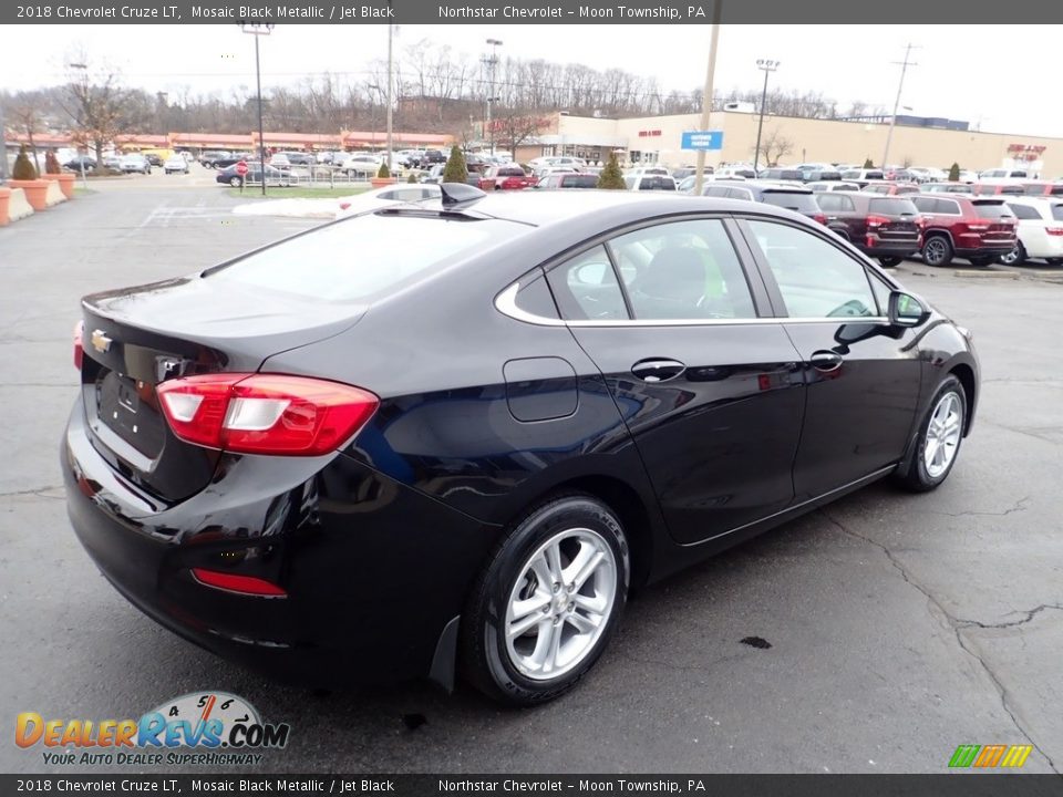 2018 Chevrolet Cruze LT Mosaic Black Metallic / Jet Black Photo #9