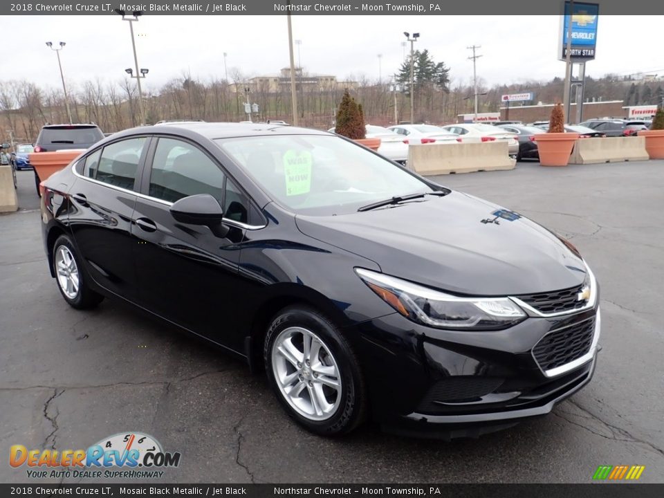 2018 Chevrolet Cruze LT Mosaic Black Metallic / Jet Black Photo #11