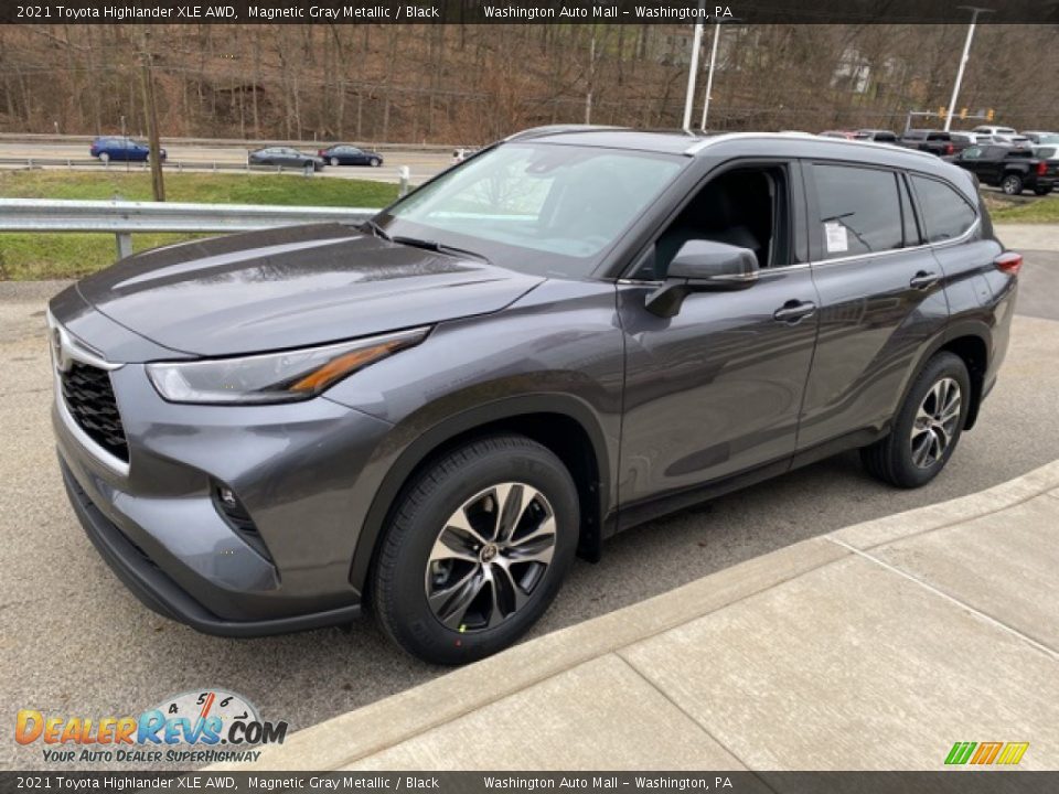 2021 Toyota Highlander XLE AWD Magnetic Gray Metallic / Black Photo #14