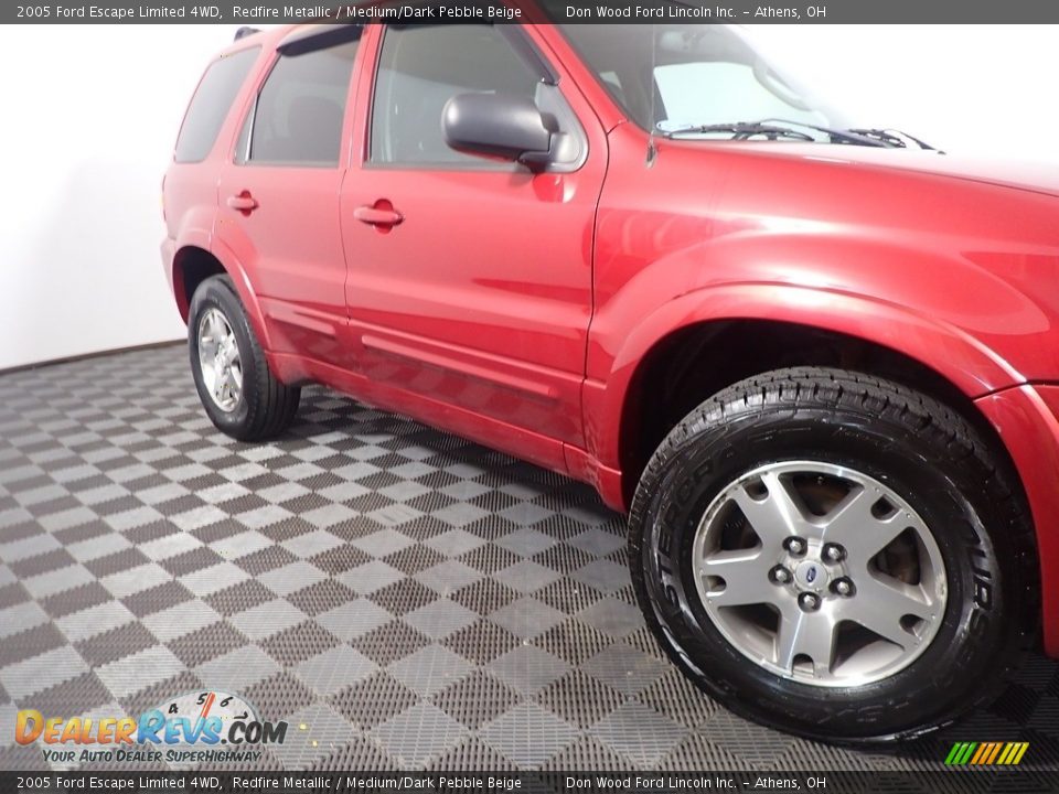 2005 Ford Escape Limited 4WD Redfire Metallic / Medium/Dark Pebble Beige Photo #5