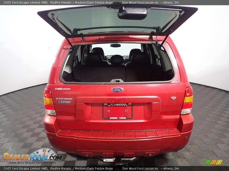 2005 Ford Escape Limited 4WD Redfire Metallic / Medium/Dark Pebble Beige Photo #15