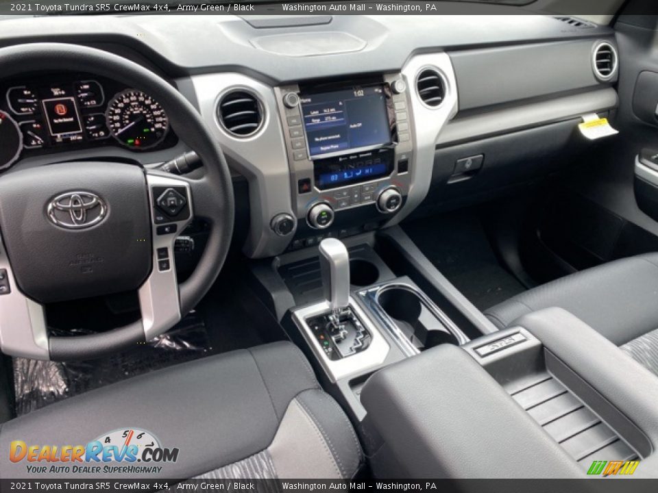 Dashboard of 2021 Toyota Tundra SR5 CrewMax 4x4 Photo #3