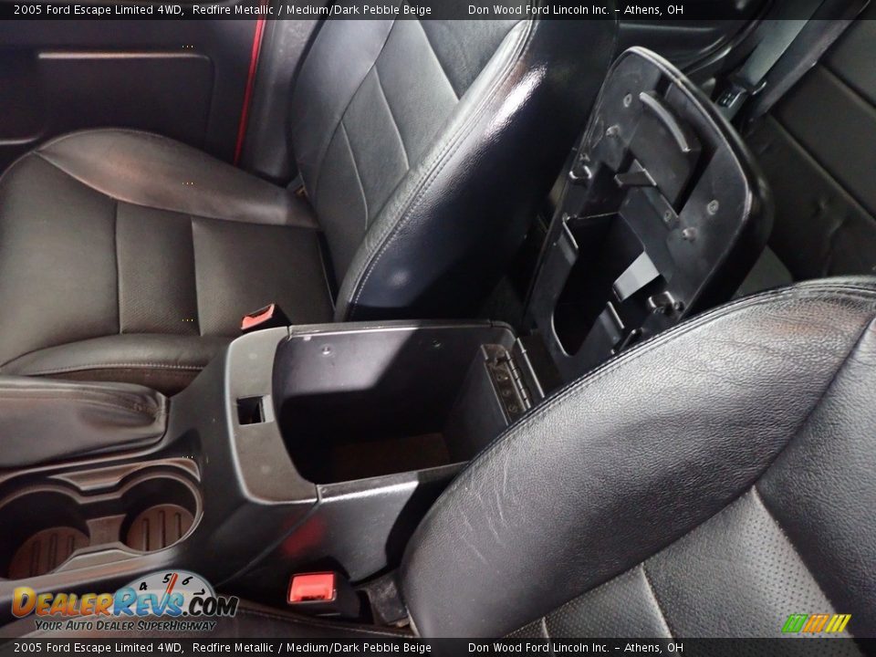 2005 Ford Escape Limited 4WD Redfire Metallic / Medium/Dark Pebble Beige Photo #33