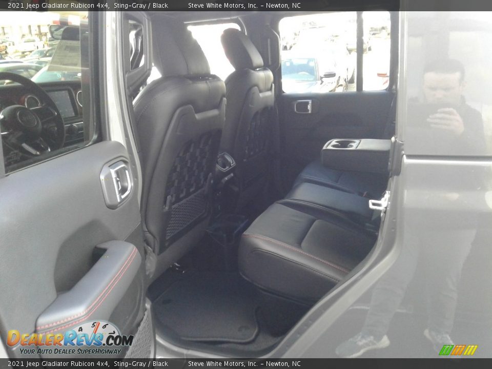2021 Jeep Gladiator Rubicon 4x4 Sting-Gray / Black Photo #15