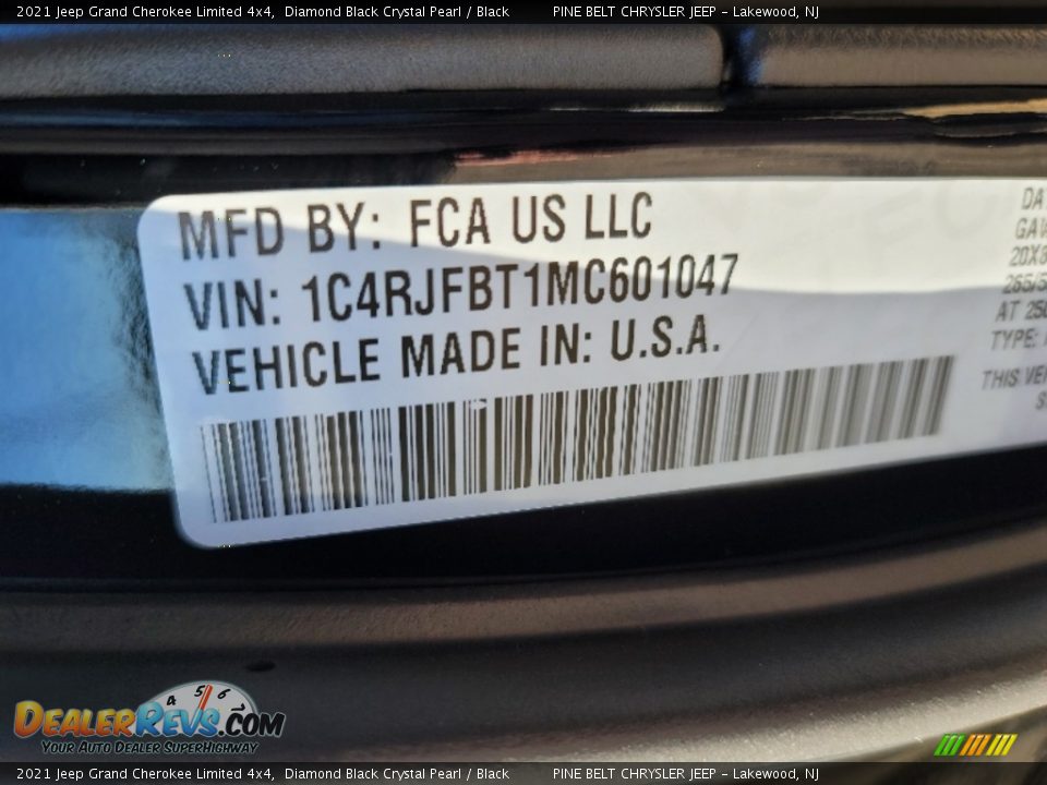 2021 Jeep Grand Cherokee Limited 4x4 Diamond Black Crystal Pearl / Black Photo #14
