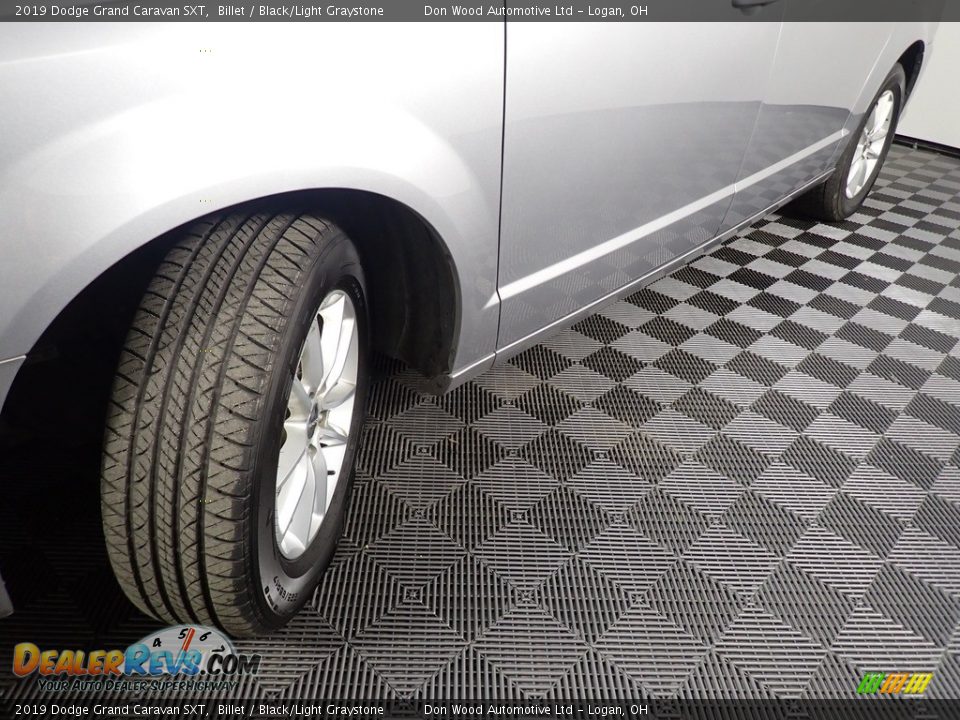 2019 Dodge Grand Caravan SXT Billet / Black/Light Graystone Photo #9