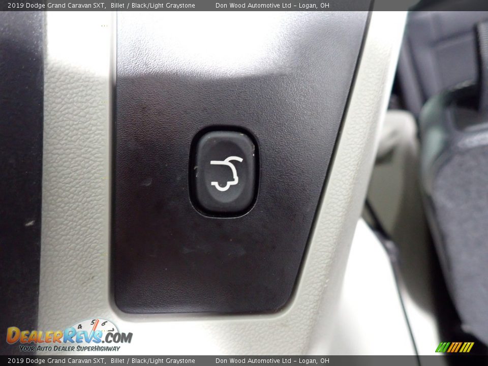 2019 Dodge Grand Caravan SXT Billet / Black/Light Graystone Photo #17