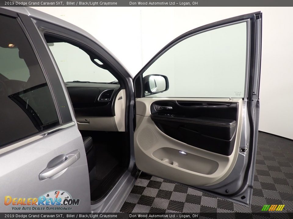 2019 Dodge Grand Caravan SXT Billet / Black/Light Graystone Photo #31