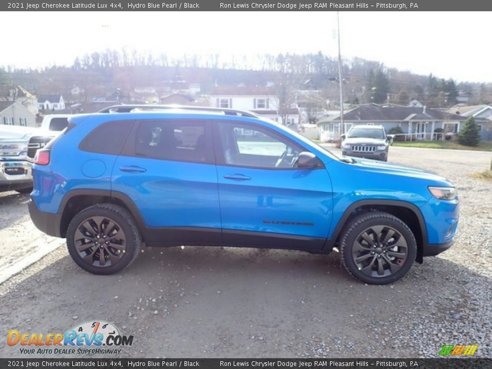 2021 Jeep Cherokee Latitude Lux 4x4 Hydro Blue Pearl / Black Photo #7