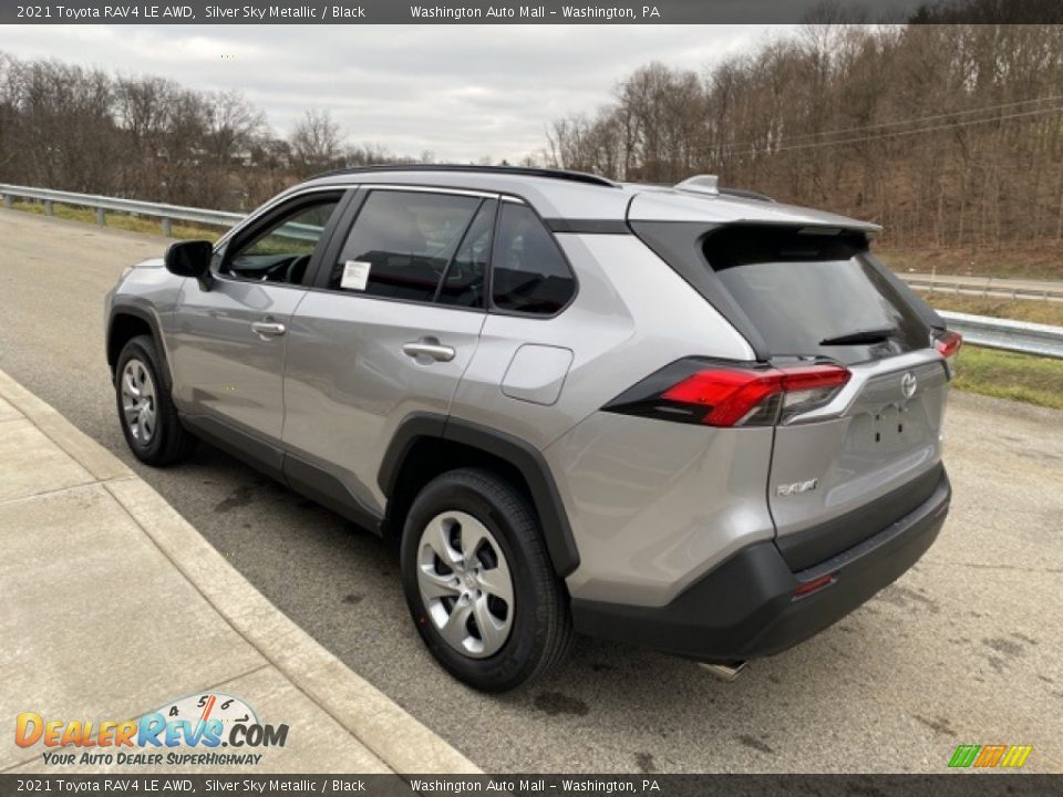 2021 Toyota RAV4 LE AWD Silver Sky Metallic / Black Photo #2