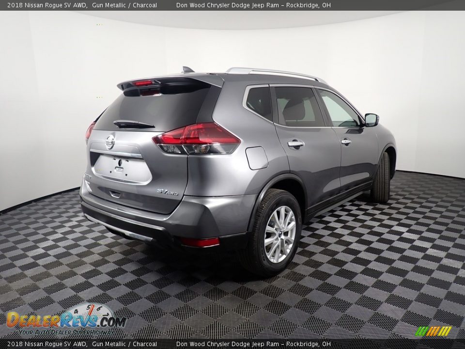 2018 Nissan Rogue SV AWD Gun Metallic / Charcoal Photo #16