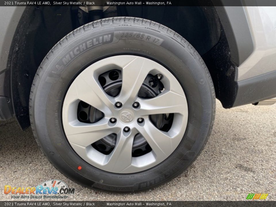 2021 Toyota RAV4 LE AWD Wheel Photo #29