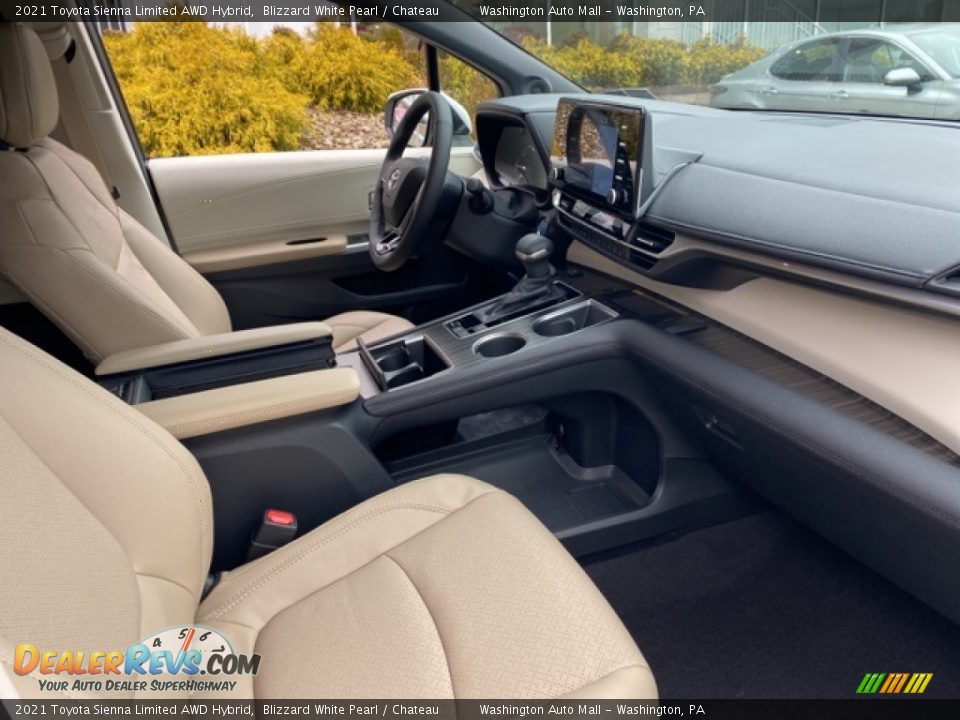 Front Seat of 2021 Toyota Sienna Limited AWD Hybrid Photo #11