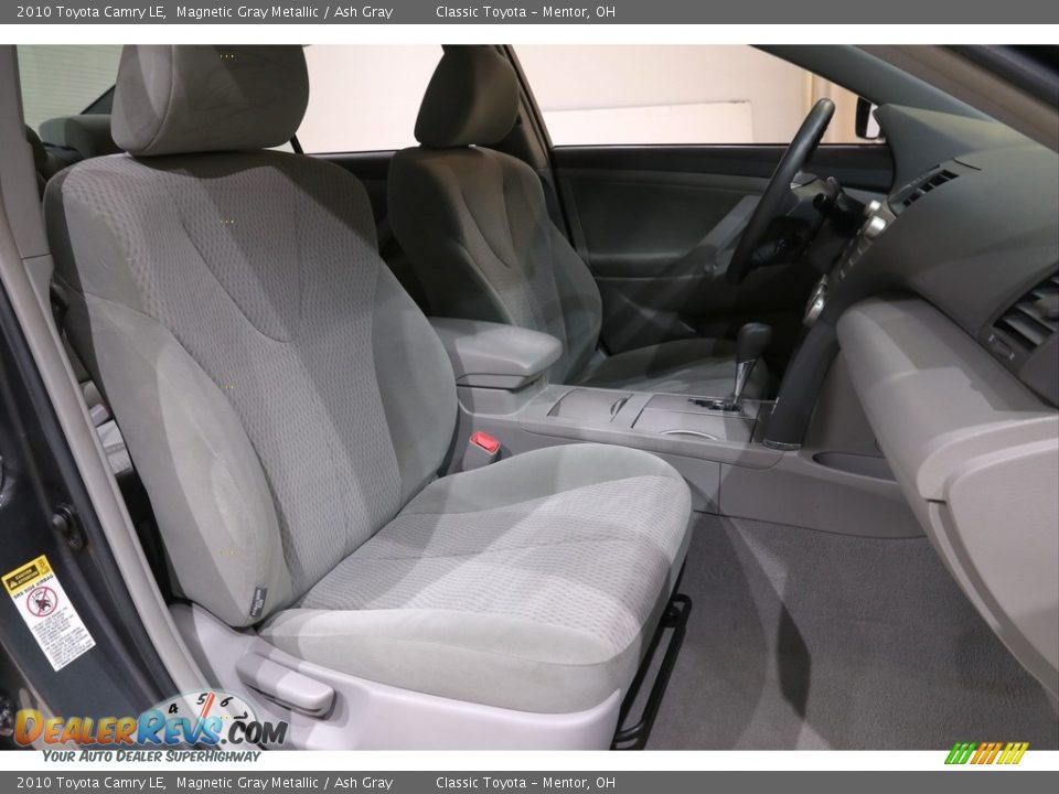 2010 Toyota Camry LE Magnetic Gray Metallic / Ash Gray Photo #14