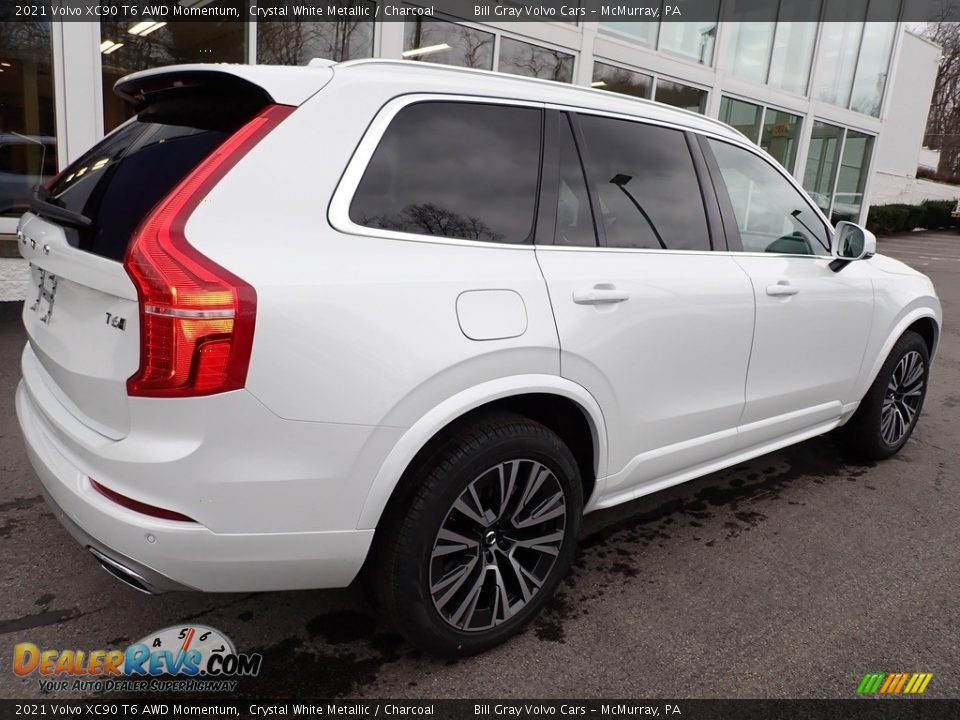 2021 Volvo XC90 T6 AWD Momentum Crystal White Metallic / Charcoal Photo #2