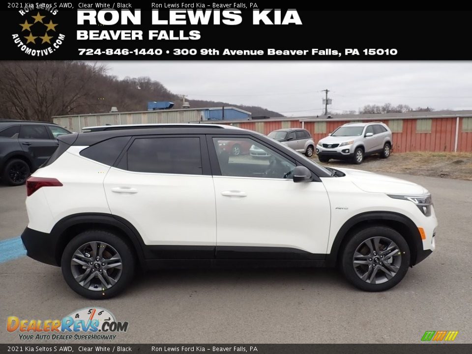 2021 Kia Seltos S AWD Clear White / Black Photo #1