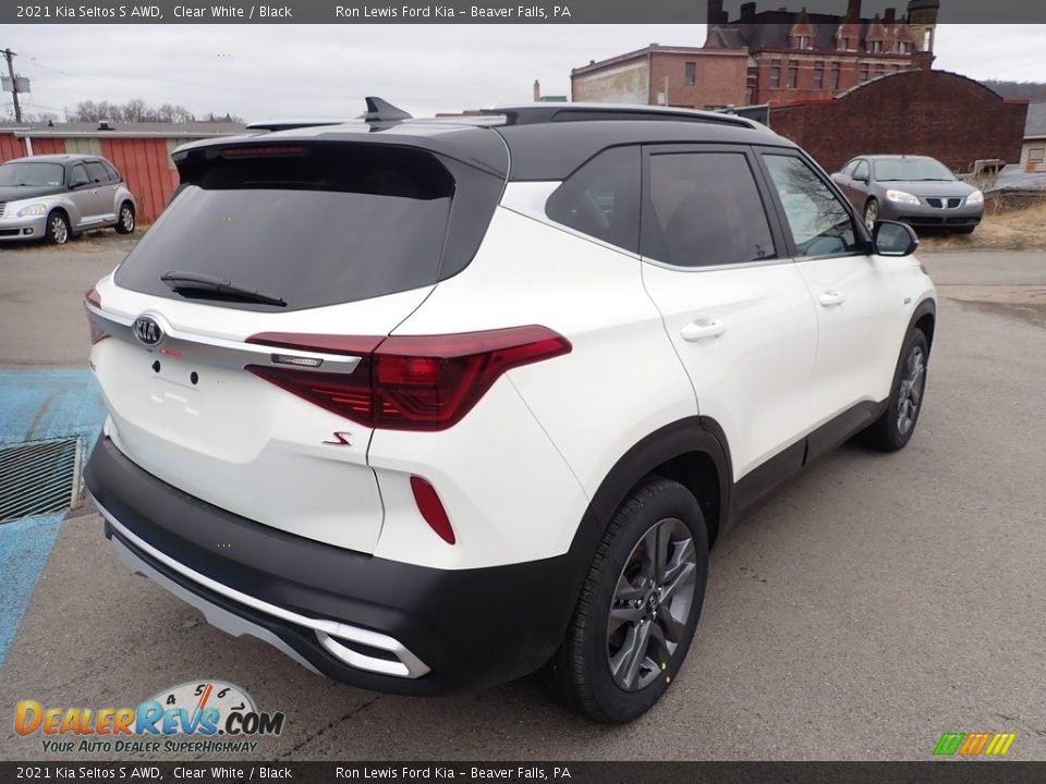 2021 Kia Seltos S AWD Clear White / Black Photo #2