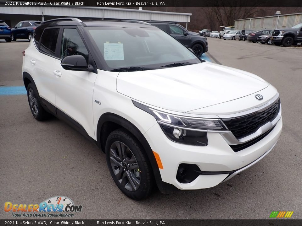 2021 Kia Seltos S AWD Clear White / Black Photo #3