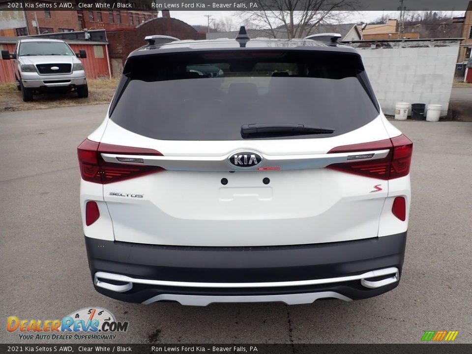 2021 Kia Seltos S AWD Clear White / Black Photo #8