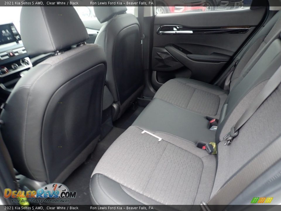 2021 Kia Seltos S AWD Clear White / Black Photo #12