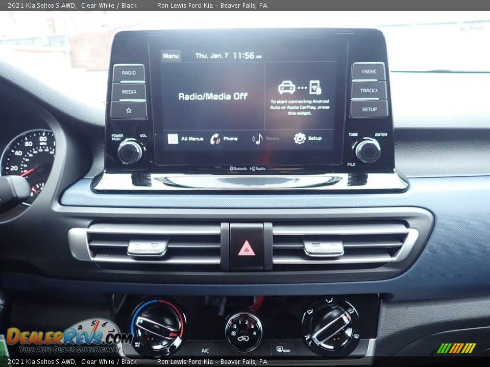 2021 Kia Seltos S AWD Clear White / Black Photo #17