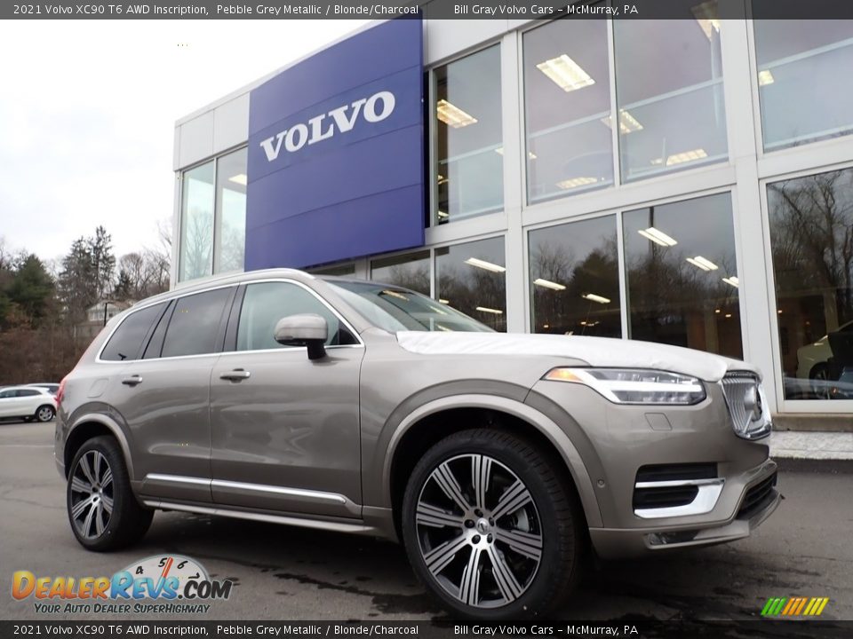 Front 3/4 View of 2021 Volvo XC90 T6 AWD Inscription Photo #1