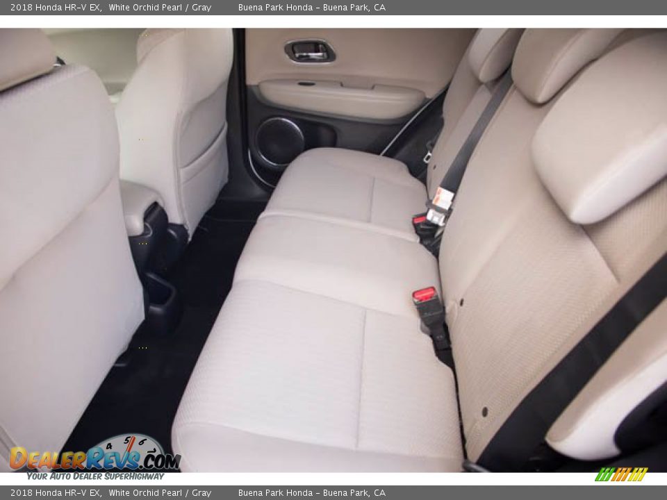 2018 Honda HR-V EX White Orchid Pearl / Gray Photo #4