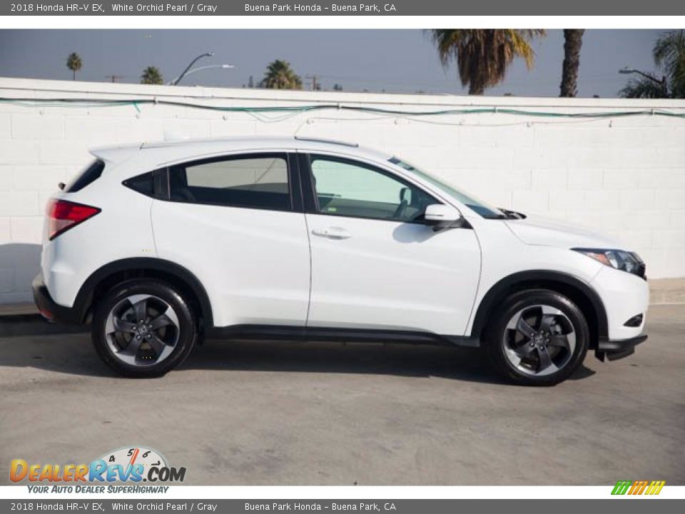 2018 Honda HR-V EX White Orchid Pearl / Gray Photo #12