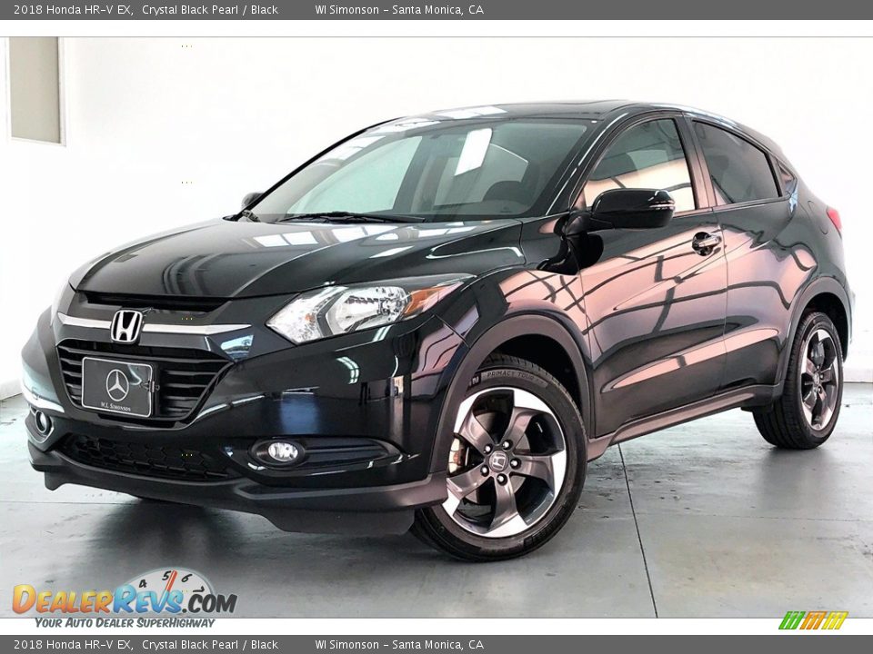 Front 3/4 View of 2018 Honda HR-V EX Photo #12