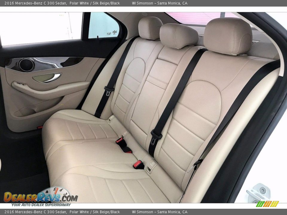 2016 Mercedes-Benz C 300 Sedan Polar White / Silk Beige/Black Photo #20