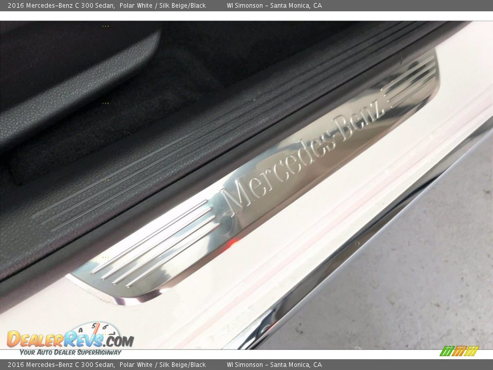 2016 Mercedes-Benz C 300 Sedan Polar White / Silk Beige/Black Photo #25