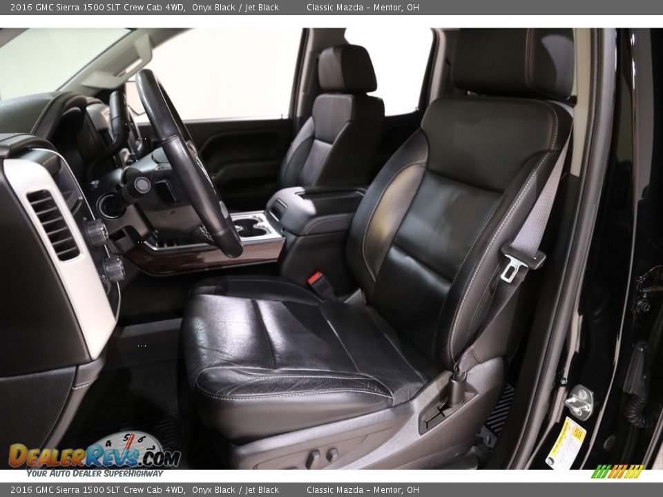 Front Seat of 2016 GMC Sierra 1500 SLT Crew Cab 4WD Photo #5