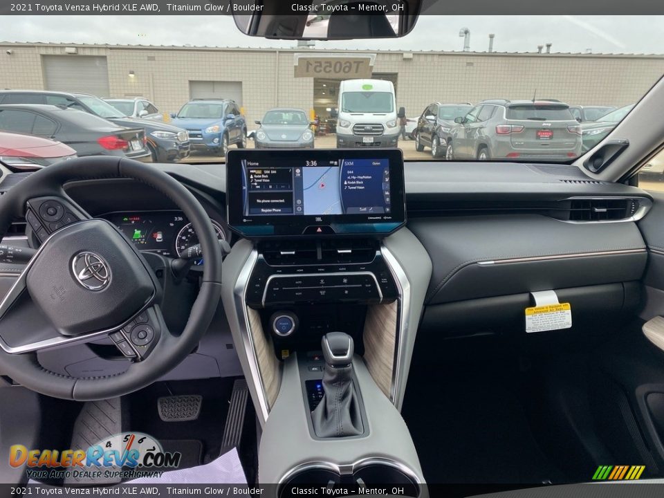 2021 Toyota Venza Hybrid XLE AWD Titanium Glow / Boulder Photo #4