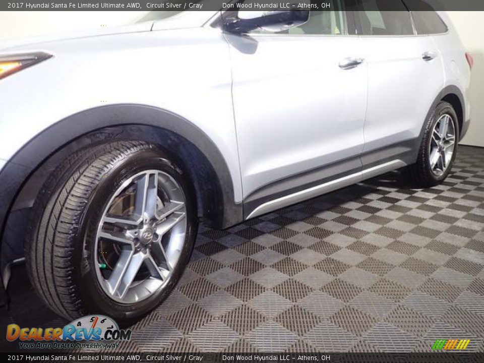 2017 Hyundai Santa Fe Limited Ultimate AWD Circuit Silver / Gray Photo #8