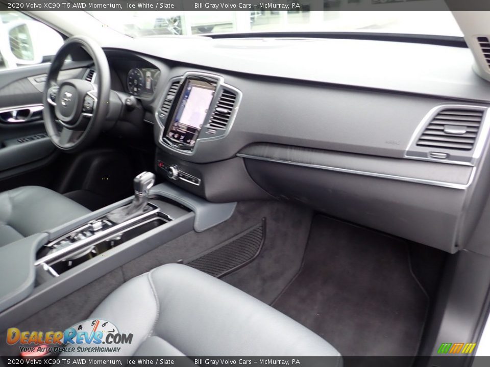 Dashboard of 2020 Volvo XC90 T6 AWD Momentum Photo #12