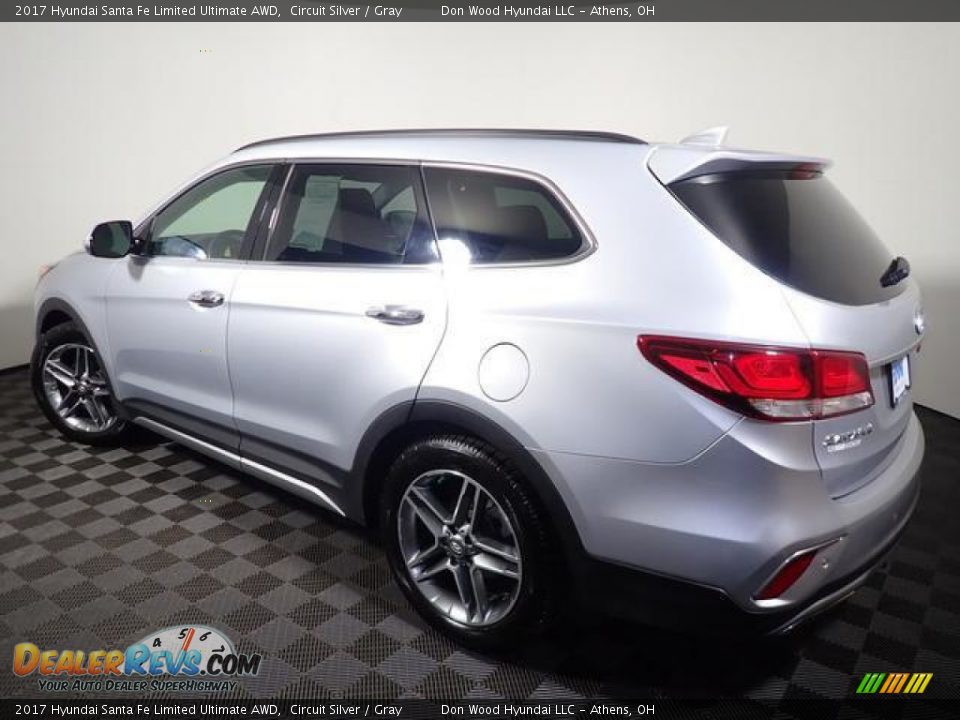 2017 Hyundai Santa Fe Limited Ultimate AWD Circuit Silver / Gray Photo #9