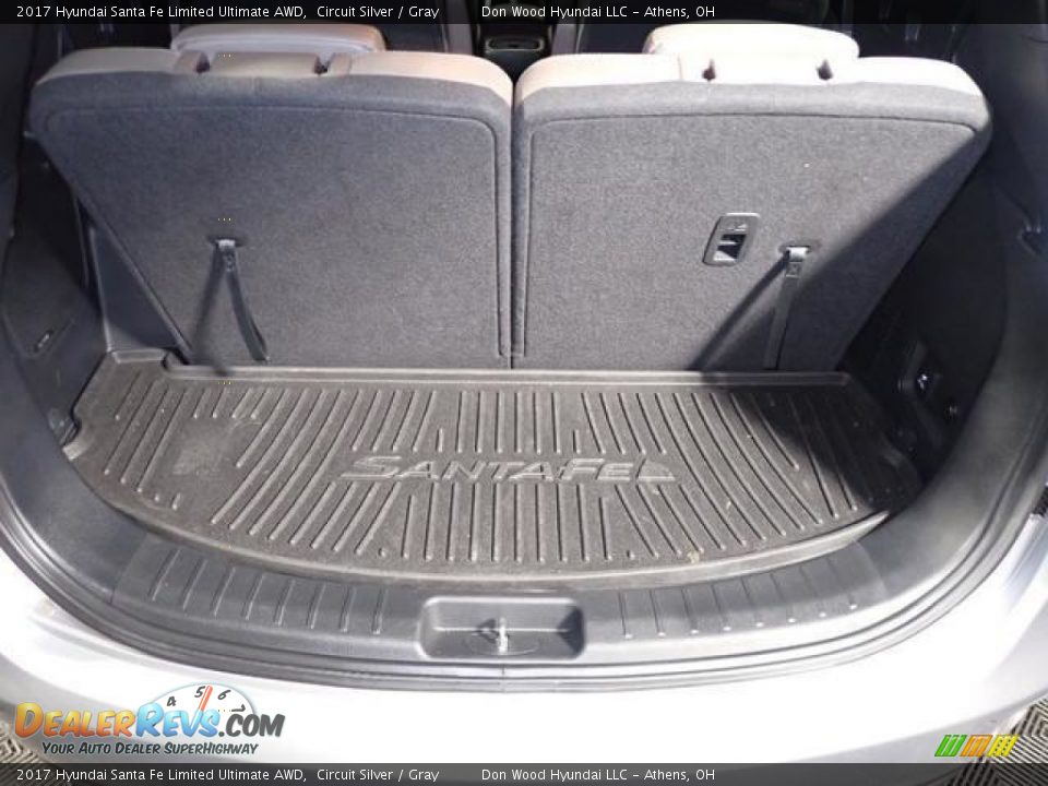 2017 Hyundai Santa Fe Limited Ultimate AWD Circuit Silver / Gray Photo #13