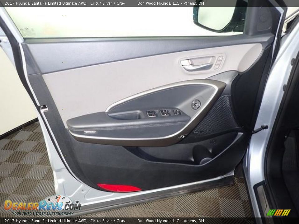 2017 Hyundai Santa Fe Limited Ultimate AWD Circuit Silver / Gray Photo #18
