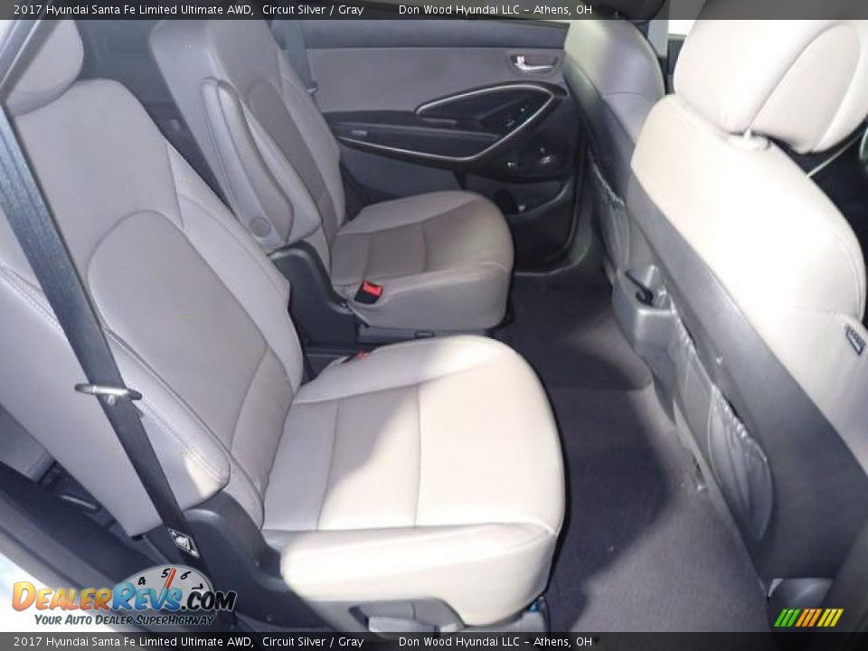 2017 Hyundai Santa Fe Limited Ultimate AWD Circuit Silver / Gray Photo #24