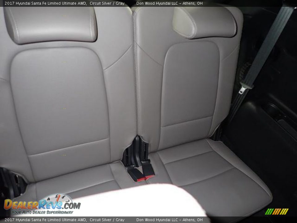 2017 Hyundai Santa Fe Limited Ultimate AWD Circuit Silver / Gray Photo #25