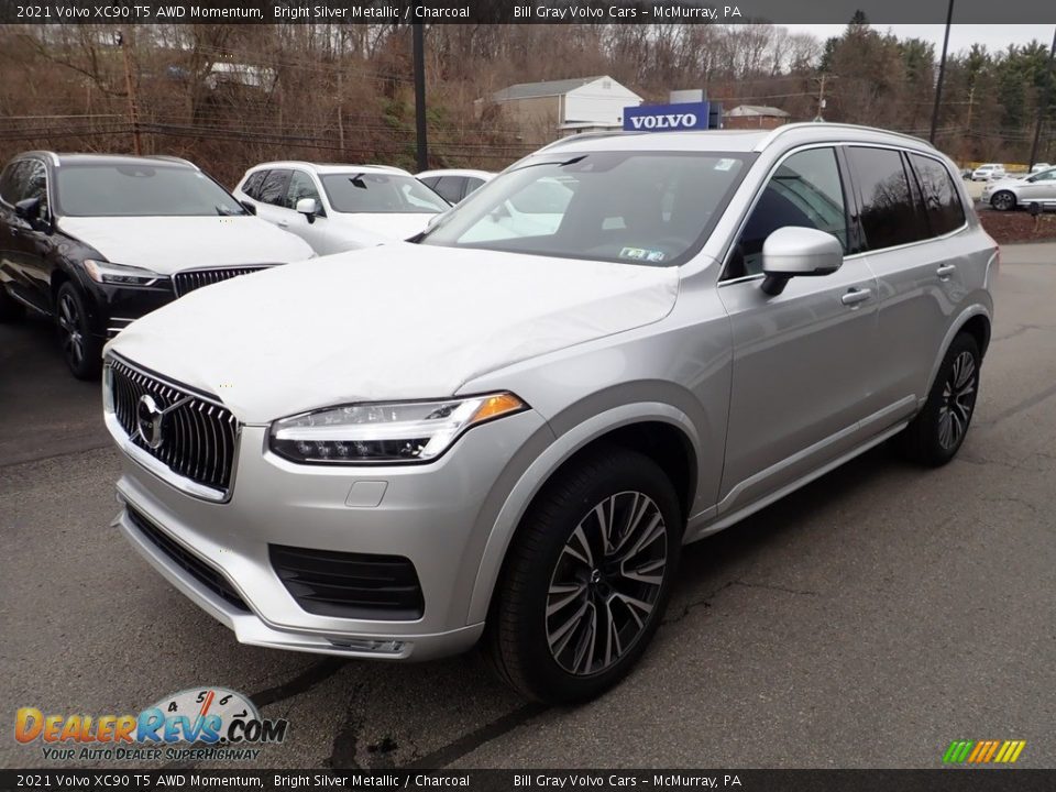 2021 Volvo XC90 T5 AWD Momentum Bright Silver Metallic / Charcoal Photo #5