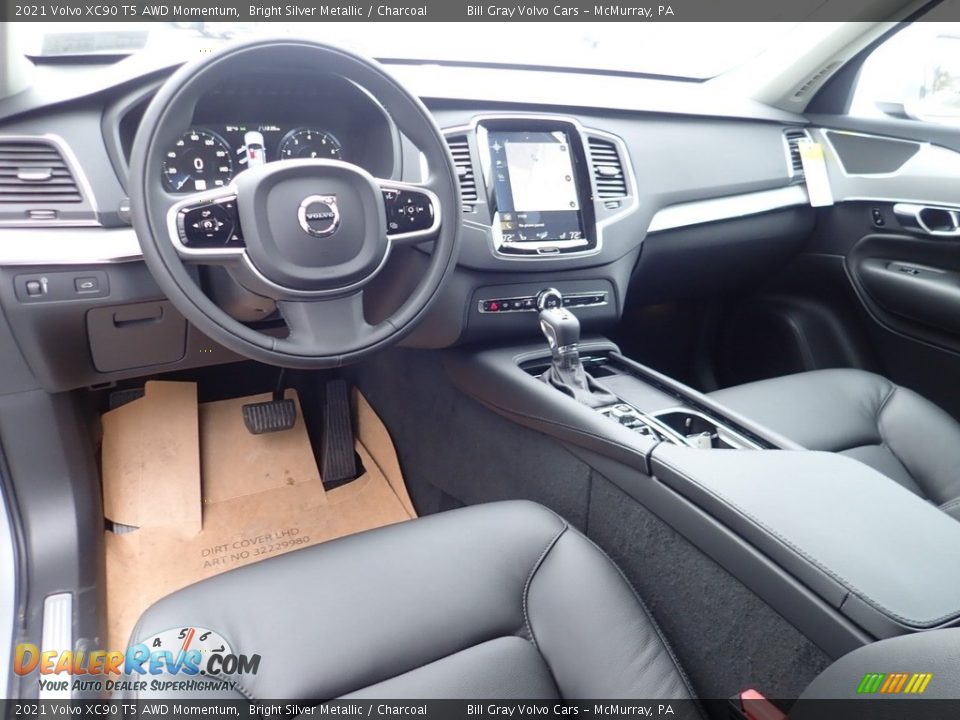 Front Seat of 2021 Volvo XC90 T5 AWD Momentum Photo #9