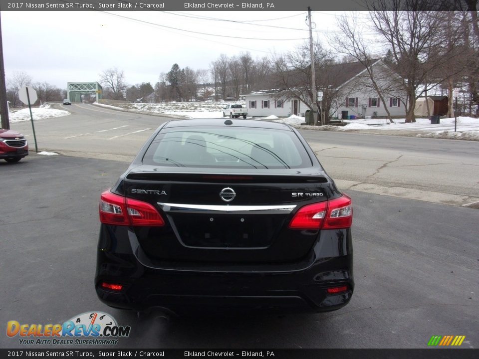 2017 Nissan Sentra SR Turbo Super Black / Charcoal Photo #5