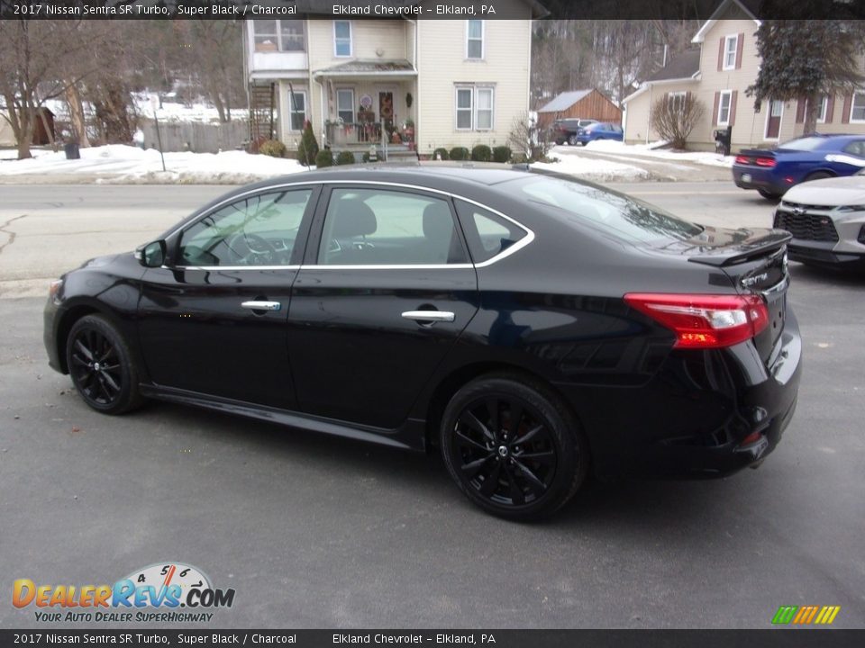 2017 Nissan Sentra SR Turbo Super Black / Charcoal Photo #7