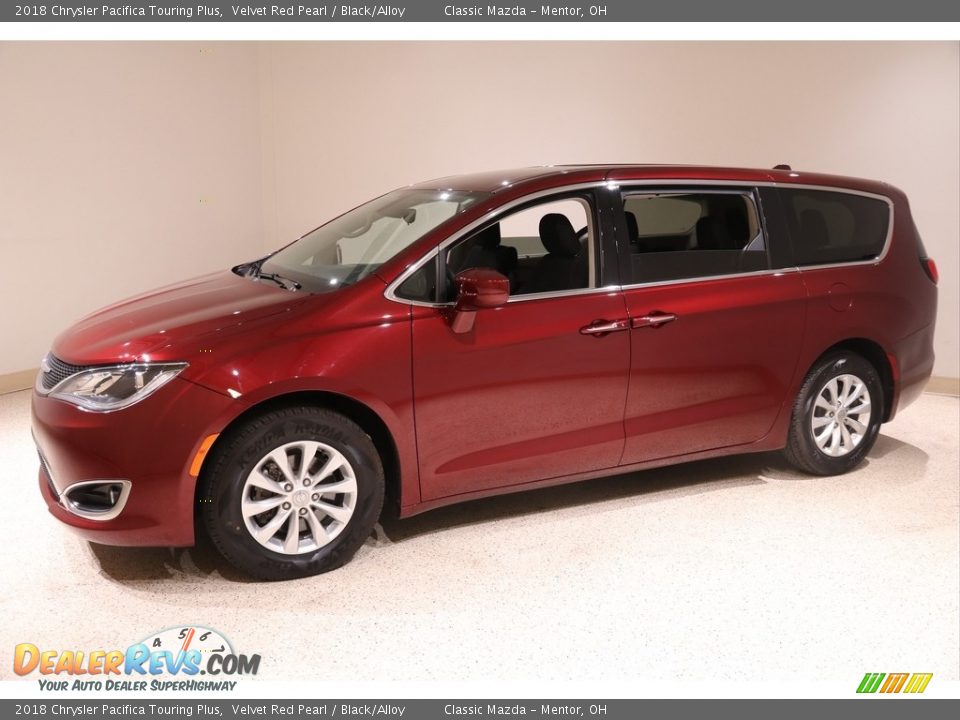 2018 Chrysler Pacifica Touring Plus Velvet Red Pearl / Black/Alloy Photo #3